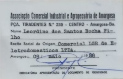 Cartão de associado da ACIAPA emitido em 1988, evidenciando a longa trajetória da instituição em Amargosa