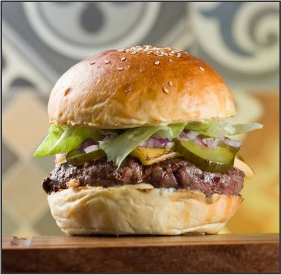 Hambúrguer gourmet servido no Volupe